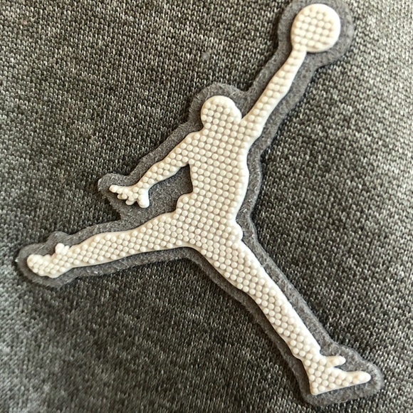 Nike Air Jordan zip-up hoodie - Picture 2 of 3